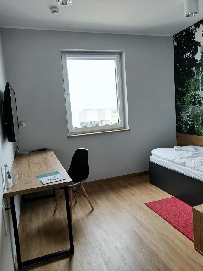 Kaliszki Blue Hotel المظهر الخارجي الصورة