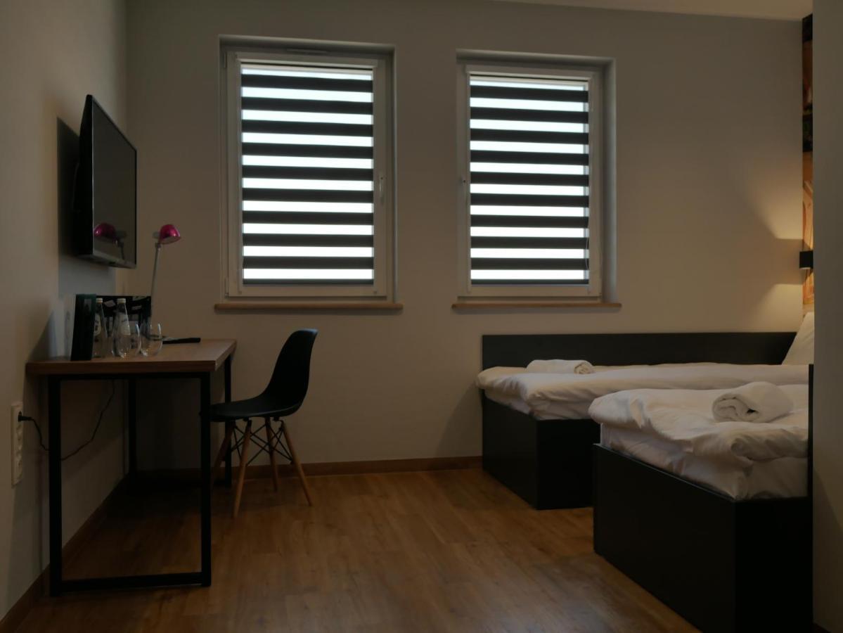 Kaliszki Blue Hotel المظهر الخارجي الصورة